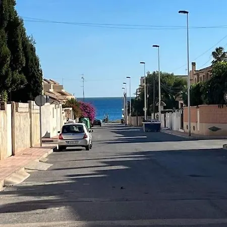 Belle Mar Sea View 公寓 托雷维耶哈